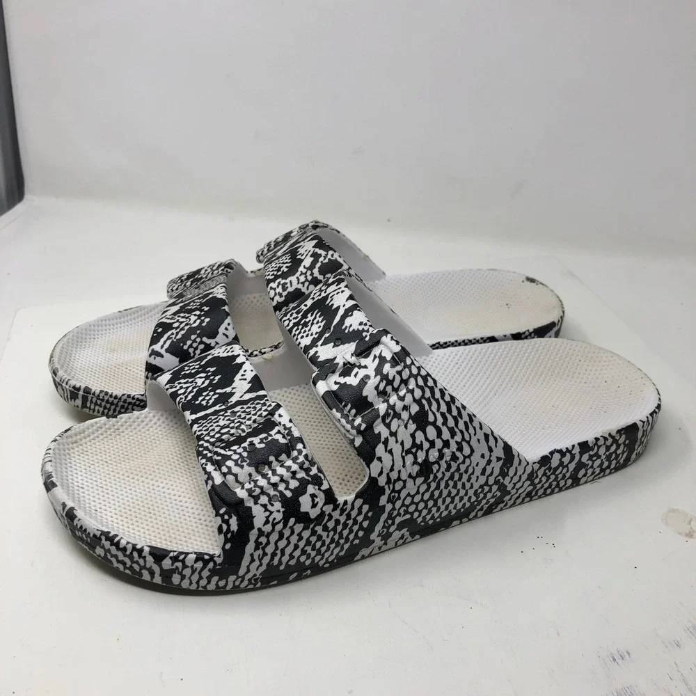 Freedom Moses Slides Womens US 7 8  Black White Snakeskin Print Sandals